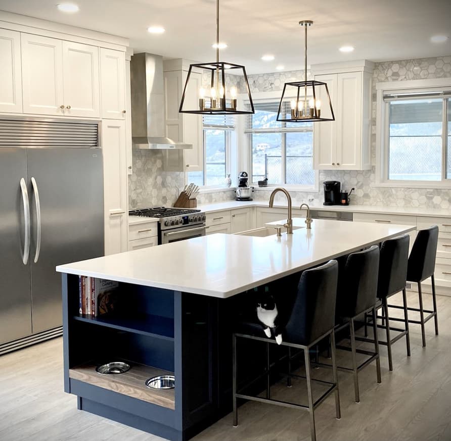 Kamloops Urban Cabinets island